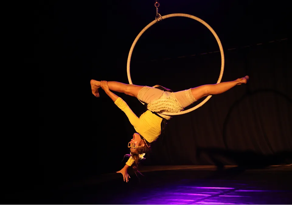 Josefina Silva Escobar — Dançarina, Artista Circense e Pesquisadora do Movimento